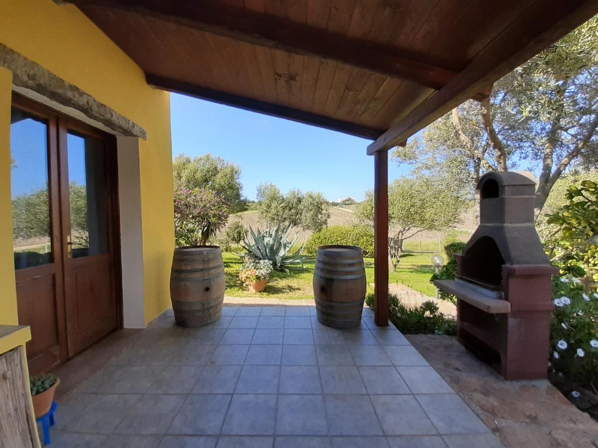 Agriturismo Campesi Casale Tra Le Vigne Aglientu Εξωτερικό φωτογραφία