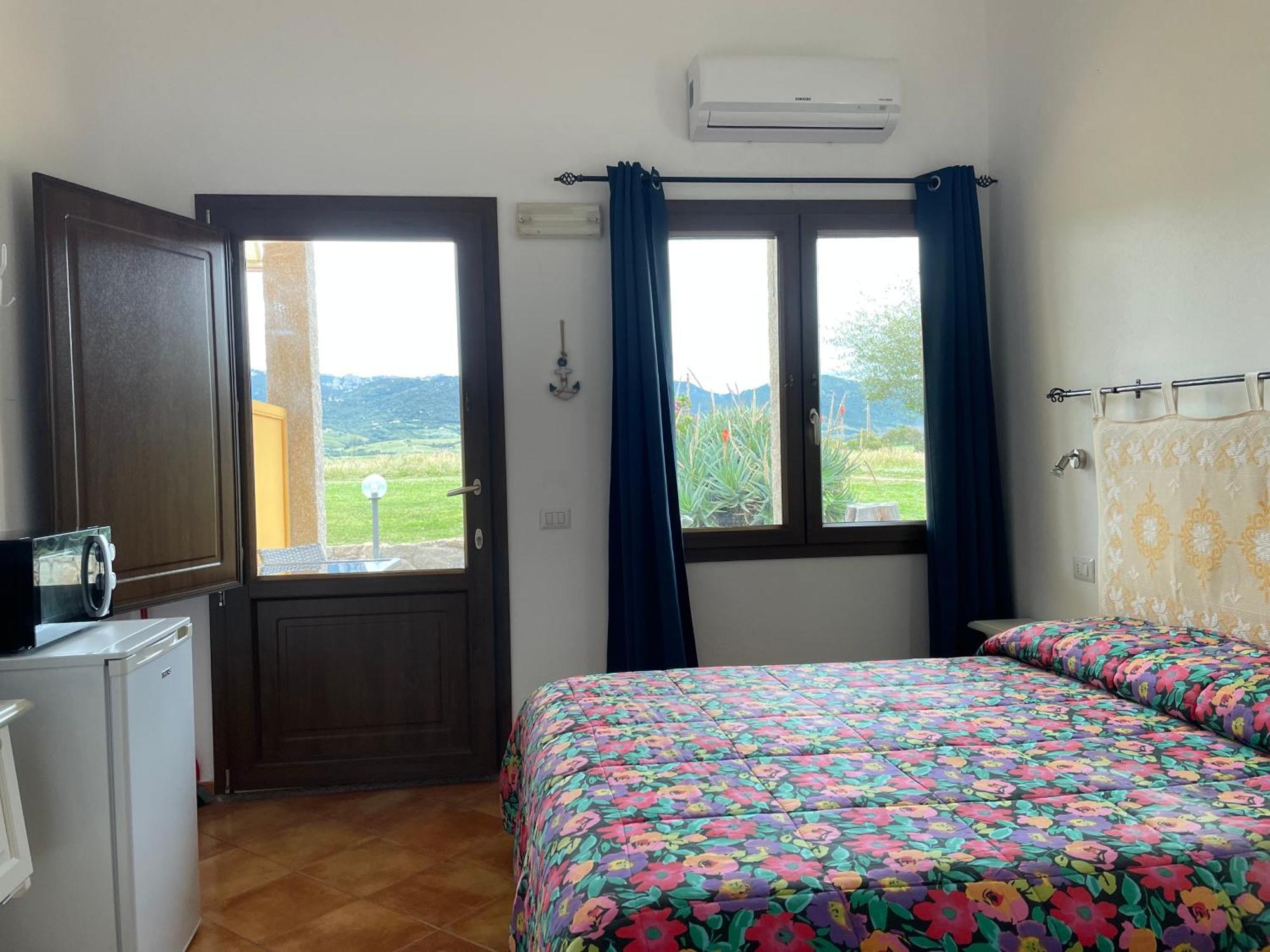 Agriturismo Campesi Casale Tra Le Vigne Aglientu Εξωτερικό φωτογραφία