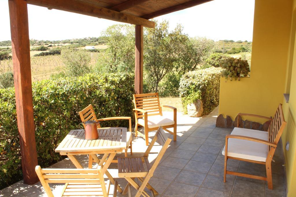 Agriturismo Campesi Casale Tra Le Vigne Aglientu Εξωτερικό φωτογραφία