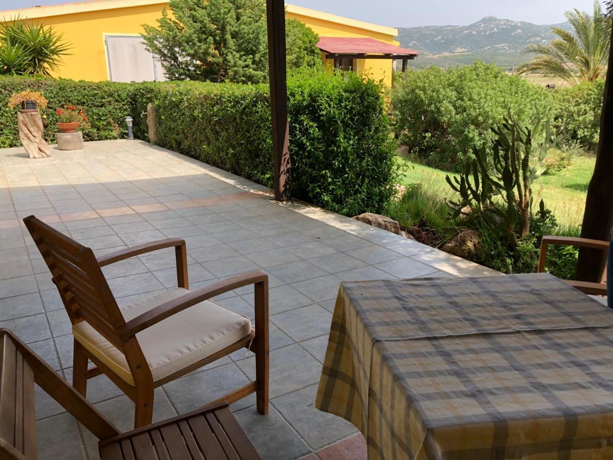 Agriturismo Campesi Casale Tra Le Vigne Aglientu Εξωτερικό φωτογραφία